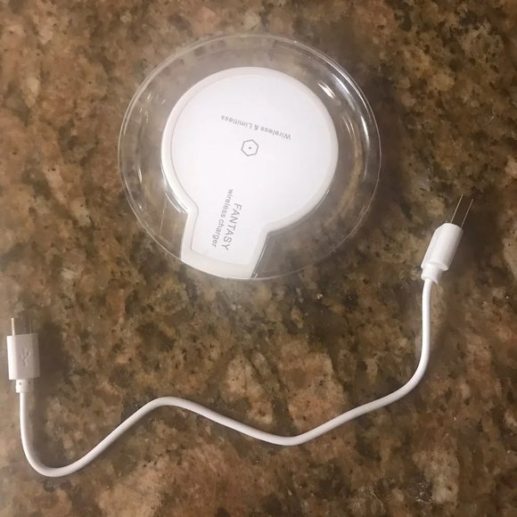 Wireless Phone Charger - Picture 1 of 4